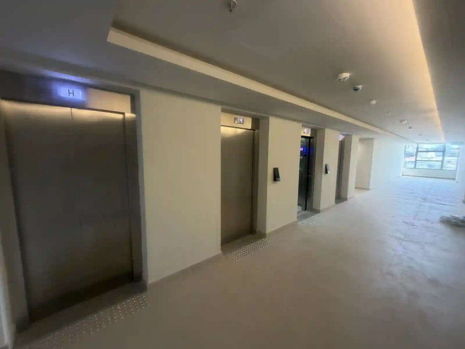 Conjunto Comercial / Sala  para aluguel, 83m² — foto 5 de 13
