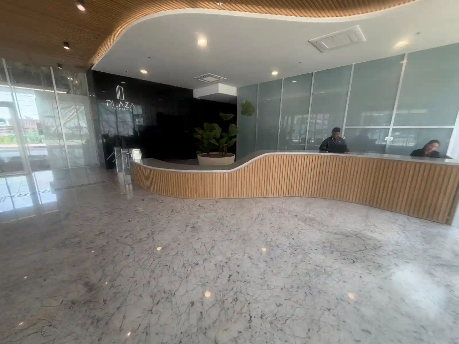 Conjunto Comercial / Sala  para aluguel, 83m² — foto 2 de 13