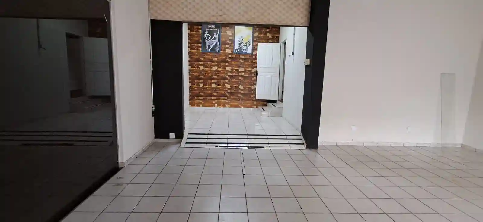Prédio comercial  à venda, 262m² — foto 8 de 10