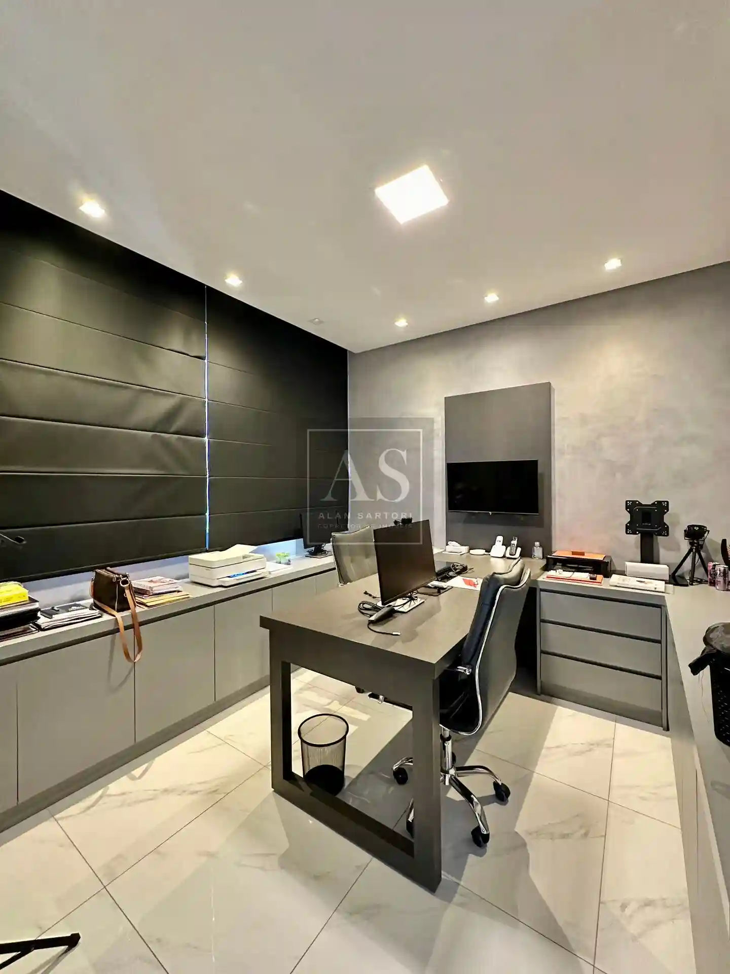 Casa de Condomínio com 4 quartos à venda, 356m² — foto 4 de 40