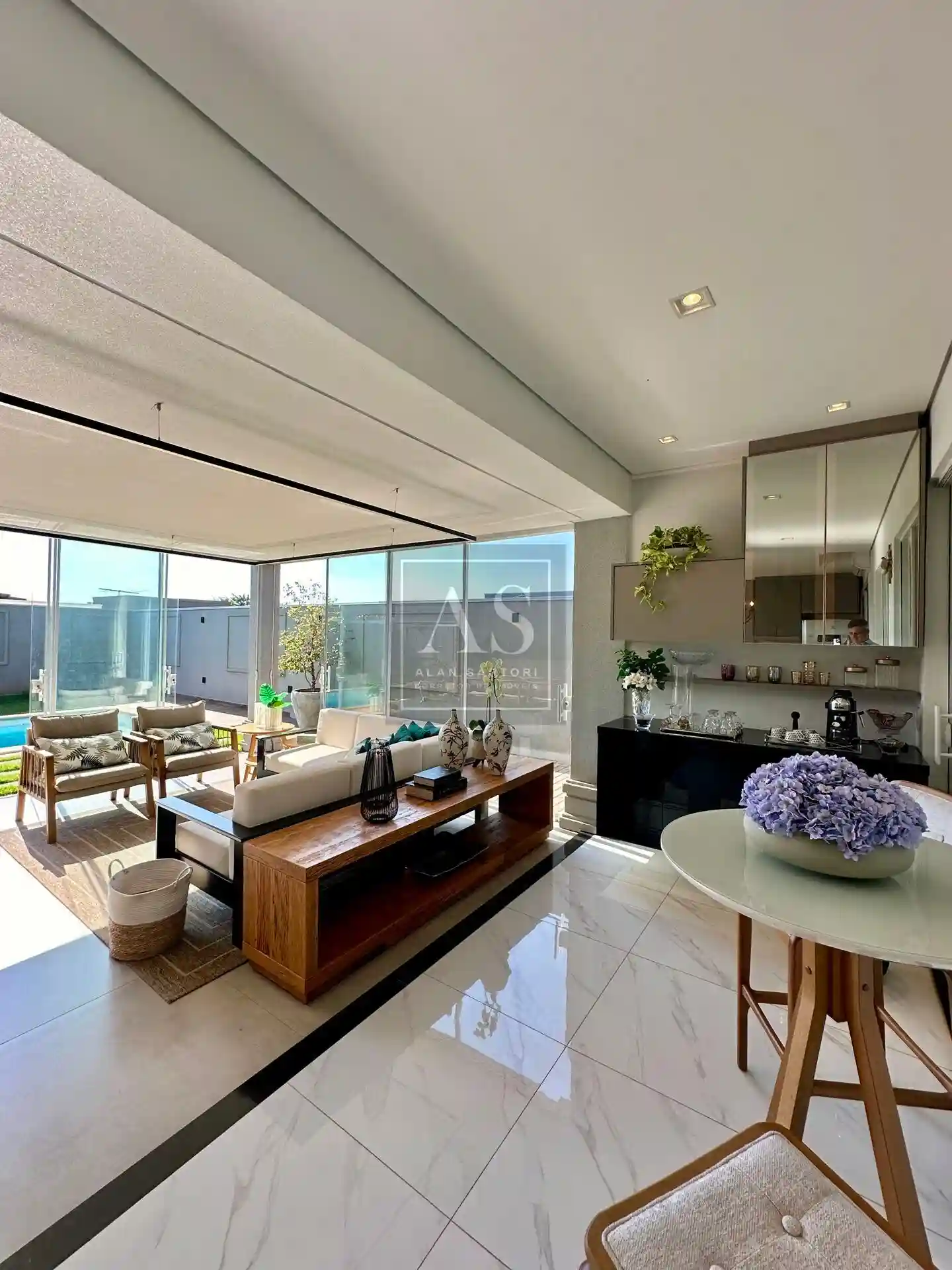 Casa de Condomínio com 4 quartos à venda, 356m² — foto 16 de 40