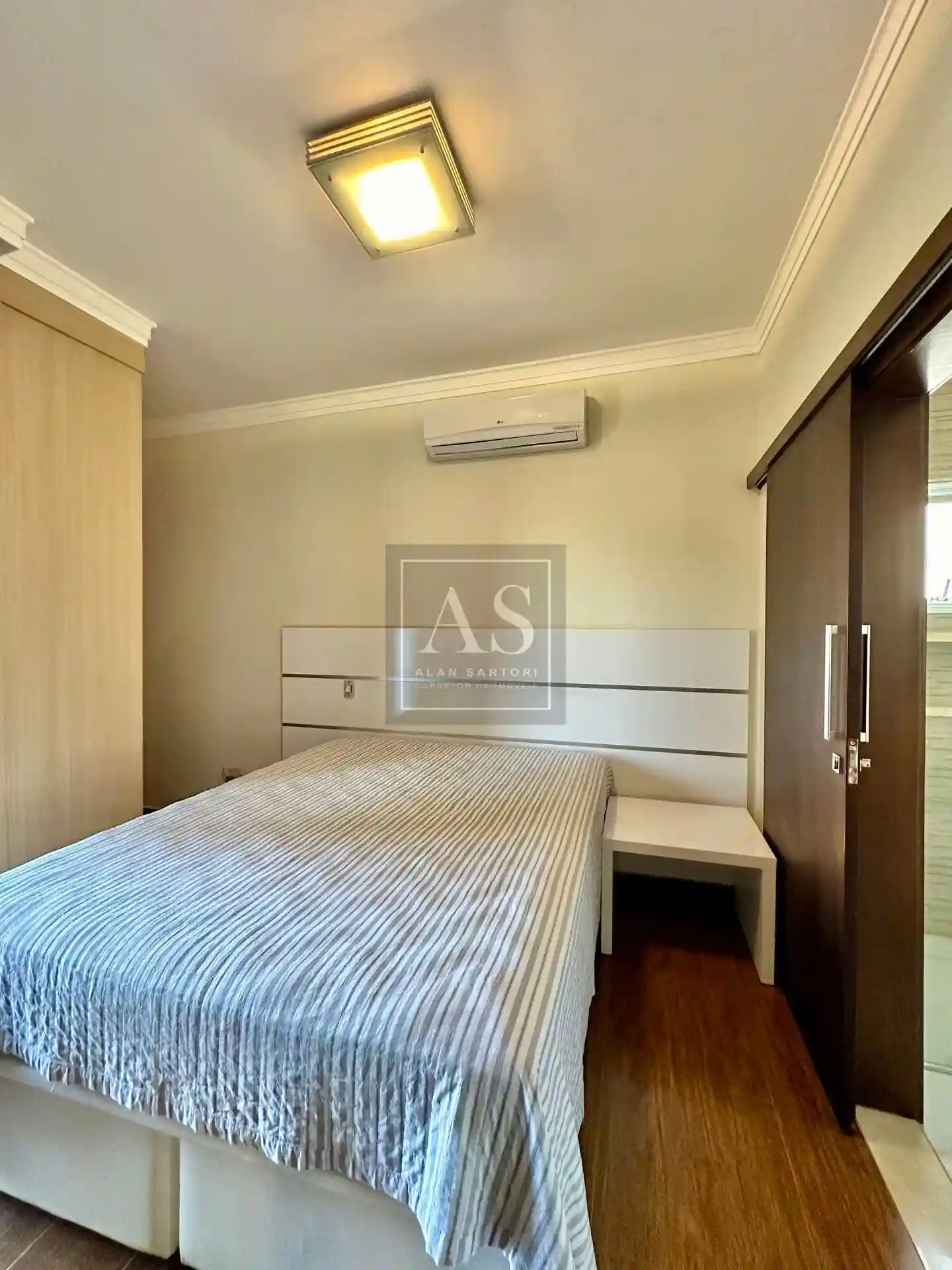 Casa de Condomínio com 4 quartos à venda, 356m² — foto 30 de 40