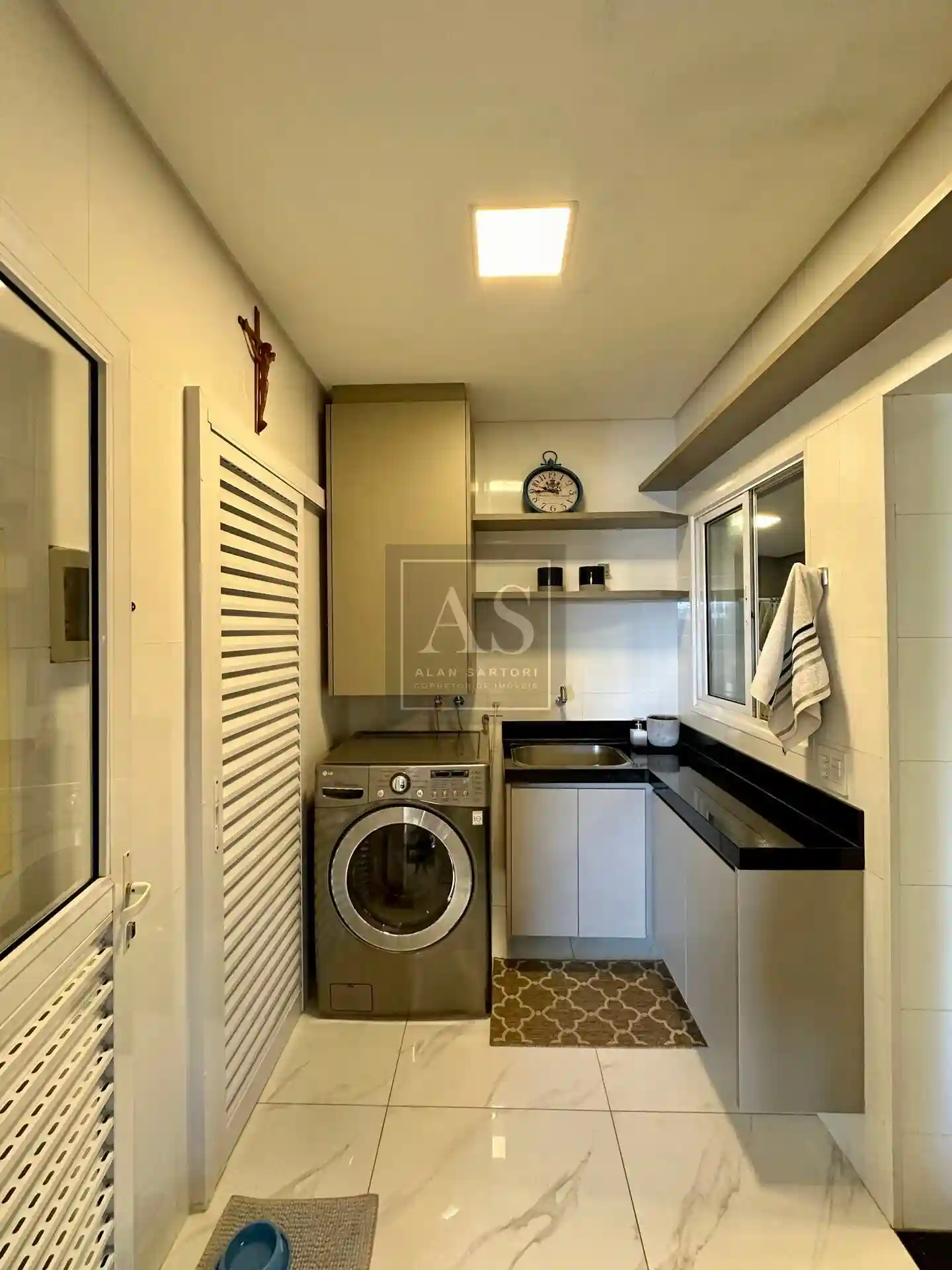 Casa de Condomínio com 4 quartos à venda, 356m² — foto 13 de 40