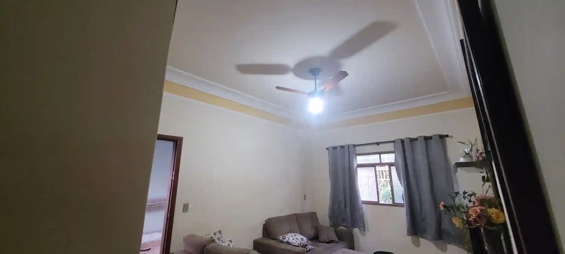 Casa com 3 quartos à venda, 116m² — foto 2 de 11