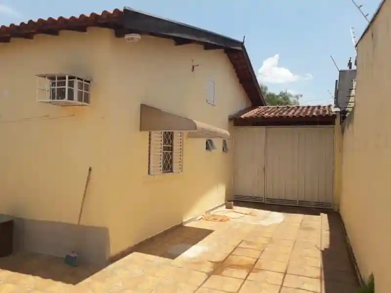 Casa com 2 quartos à venda, 200m² — foto 17 de 18