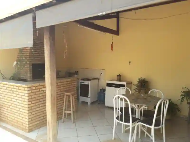 Casa com 2 quartos à venda, 200m² — foto 10 de 18