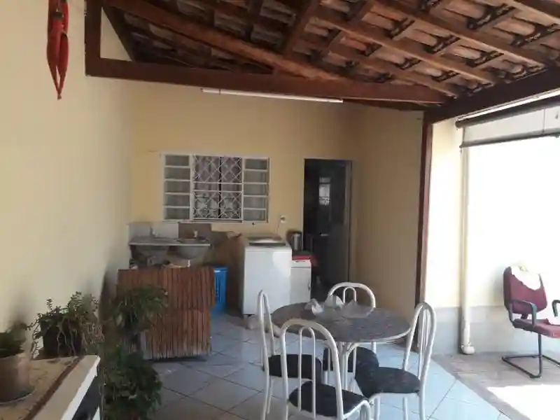 Casa com 2 quartos à venda, 200m² — foto 12 de 18