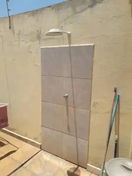 Casa com 2 quartos à venda, 200m² — foto 15 de 18