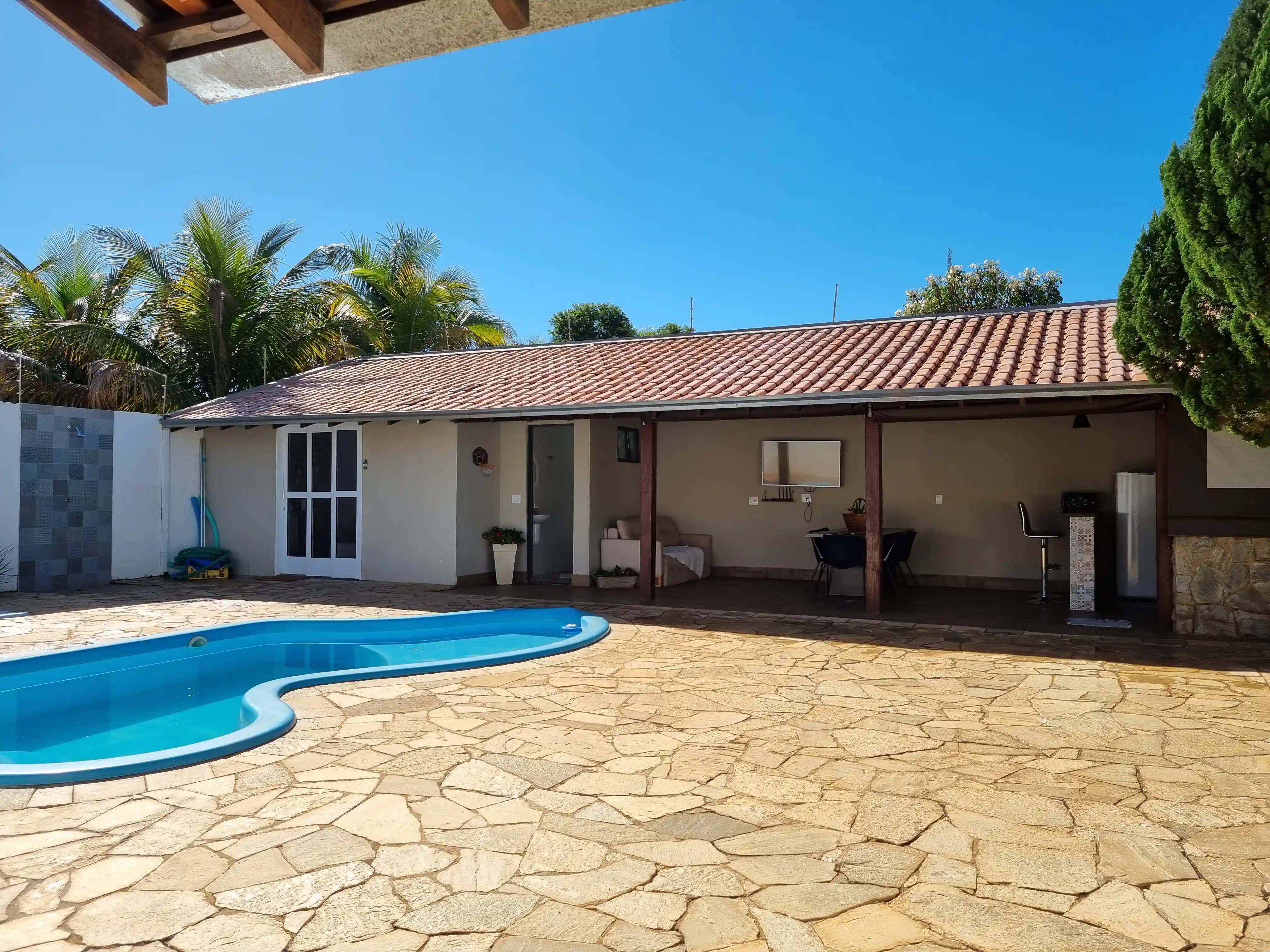 Casa com 3 quartos à venda, 240m² — foto 14 de 21