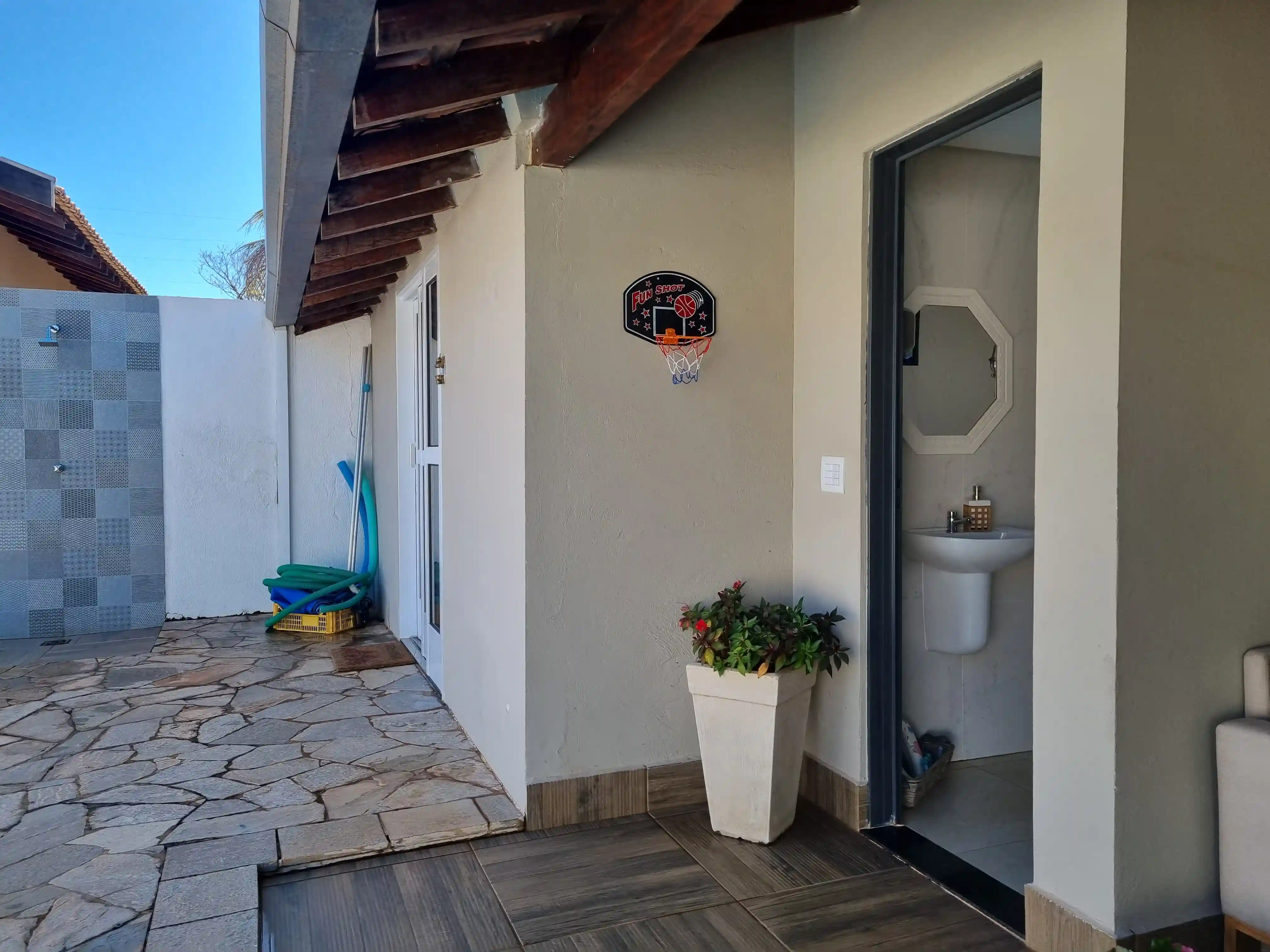 Casa com 3 quartos à venda, 240m² — foto 5 de 21