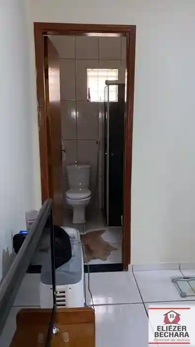 Casa com 3 quartos à venda, 100m² — foto 3 de 8