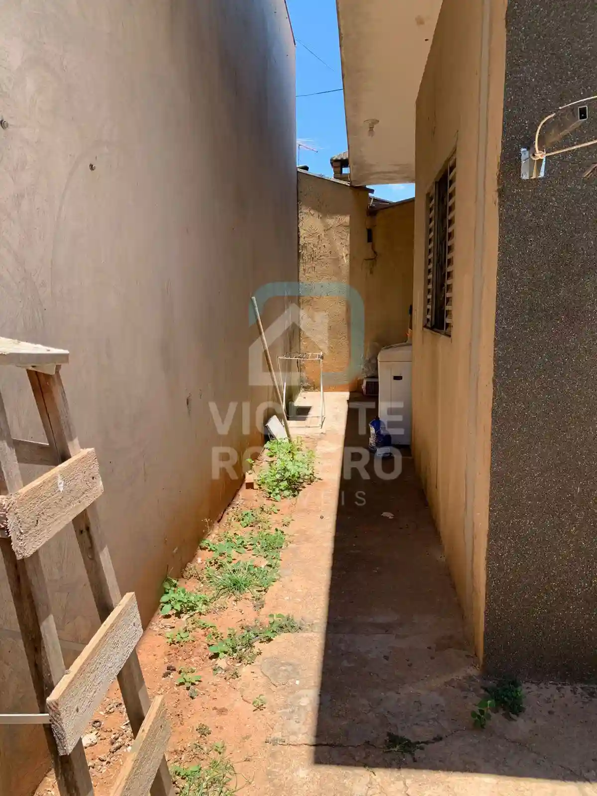 Casa com 2 quartos à venda, 234m² — foto 4 de 12