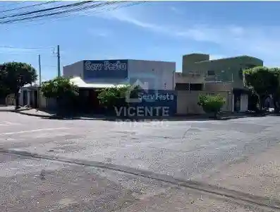 Casa com 2 quartos à venda, 234m² — foto 1 de 12