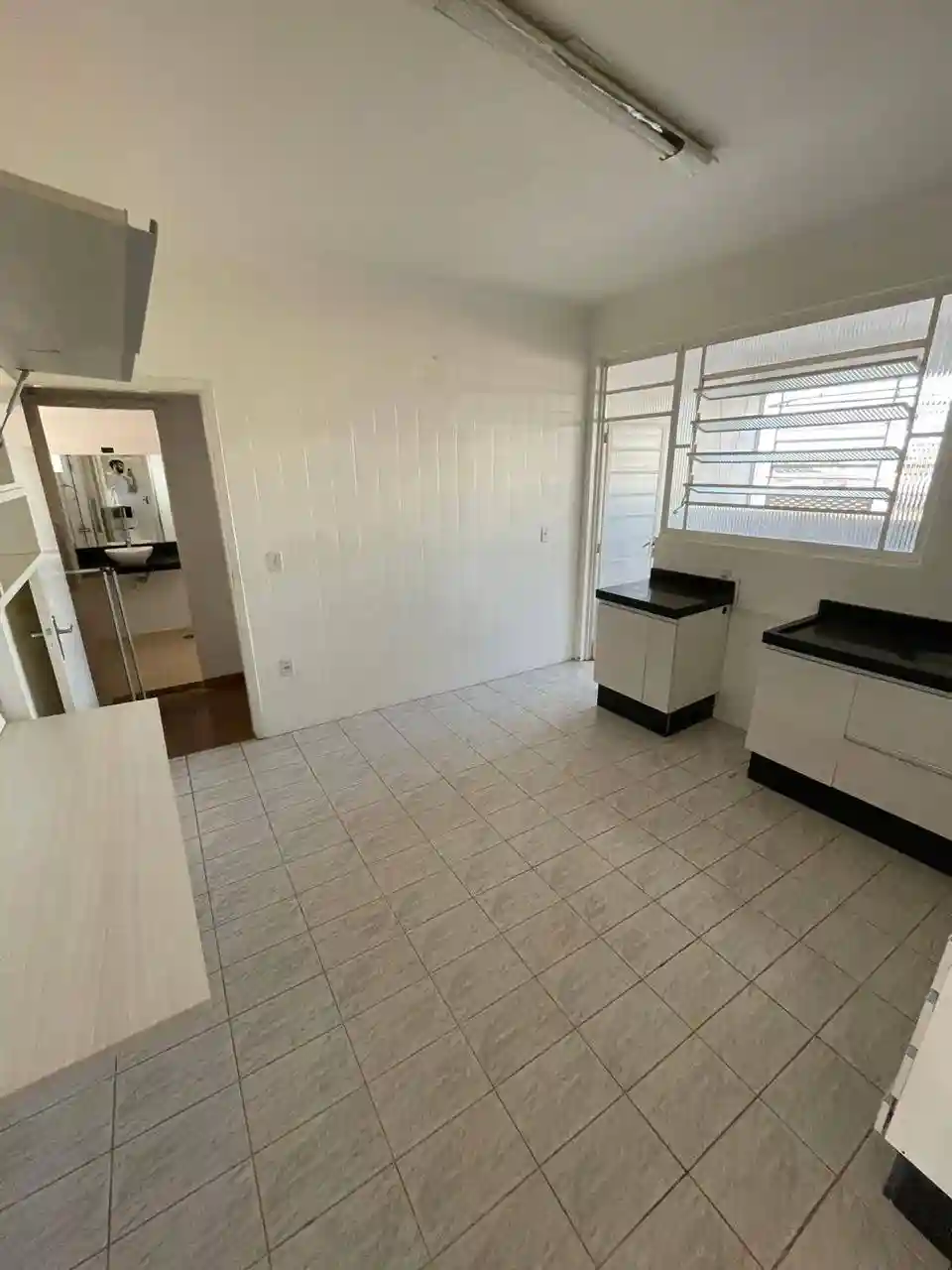 Apartamento com 2 quartos à venda, 85m² — foto 1 de 16