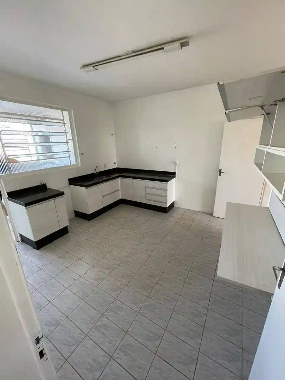 Apartamento com 2 quartos à venda, 85m² — foto 12 de 16