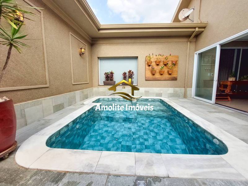 Casa de Condomínio com 3 quartos à venda, 270m² — foto 7 de 37