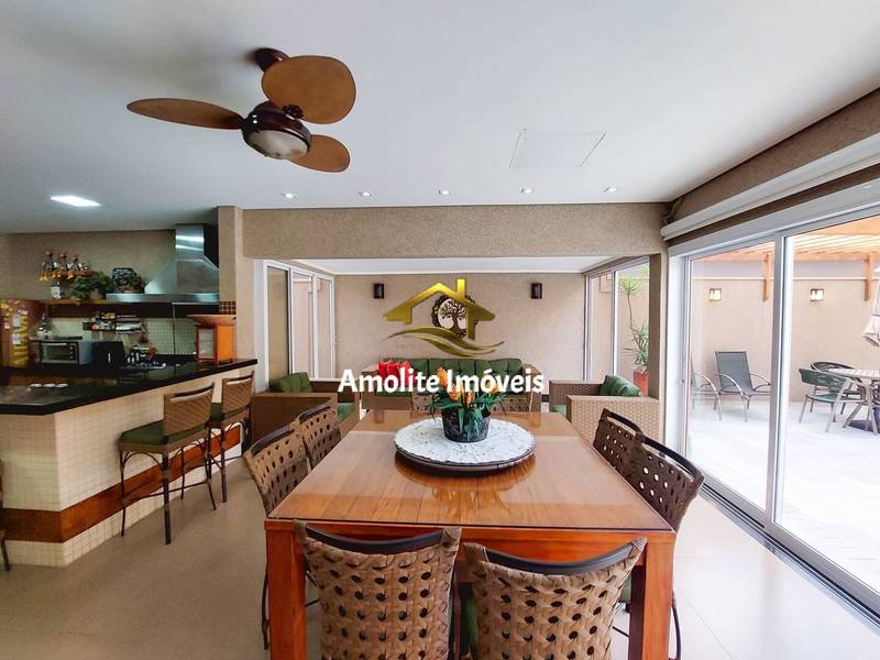 Casa de Condomínio com 3 quartos à venda, 270m² — foto 22 de 37