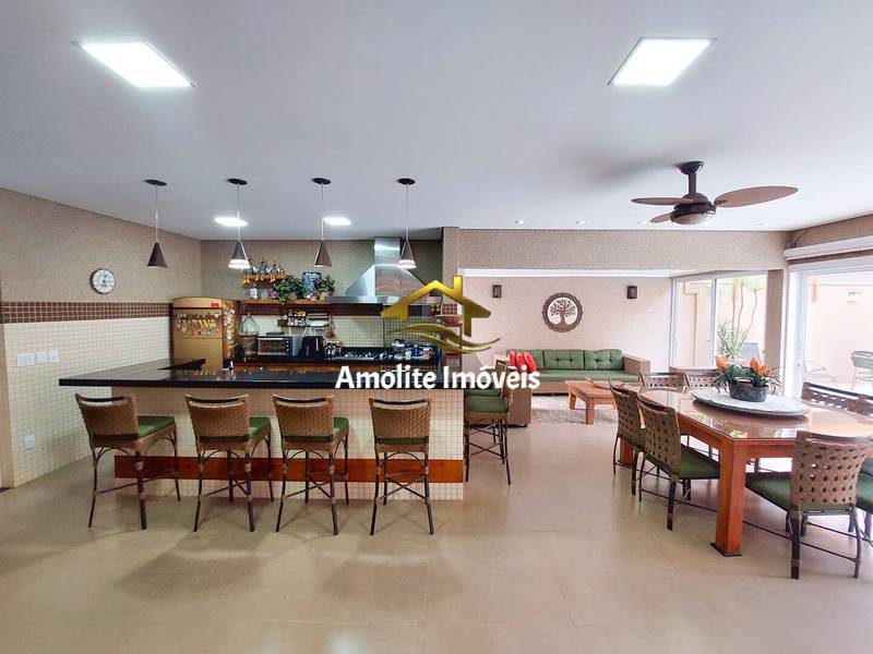 Casa de Condomínio com 3 quartos à venda, 270m² — foto 23 de 37