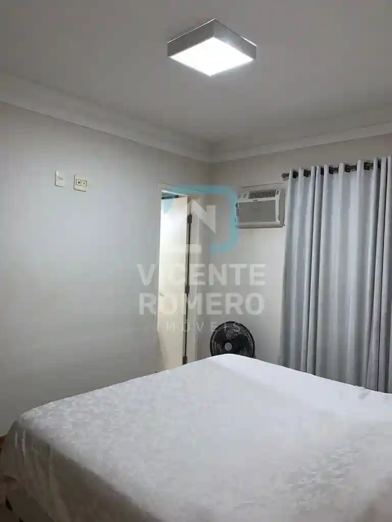 Apartamento com 3 quartos para aluguel, 95m² — foto 4 de 10