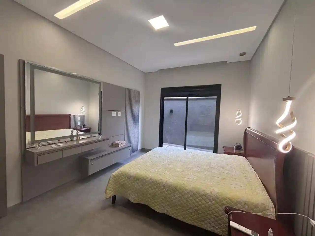 Casa de Condomínio com 3 quartos à venda, 220m² — foto 10 de 60