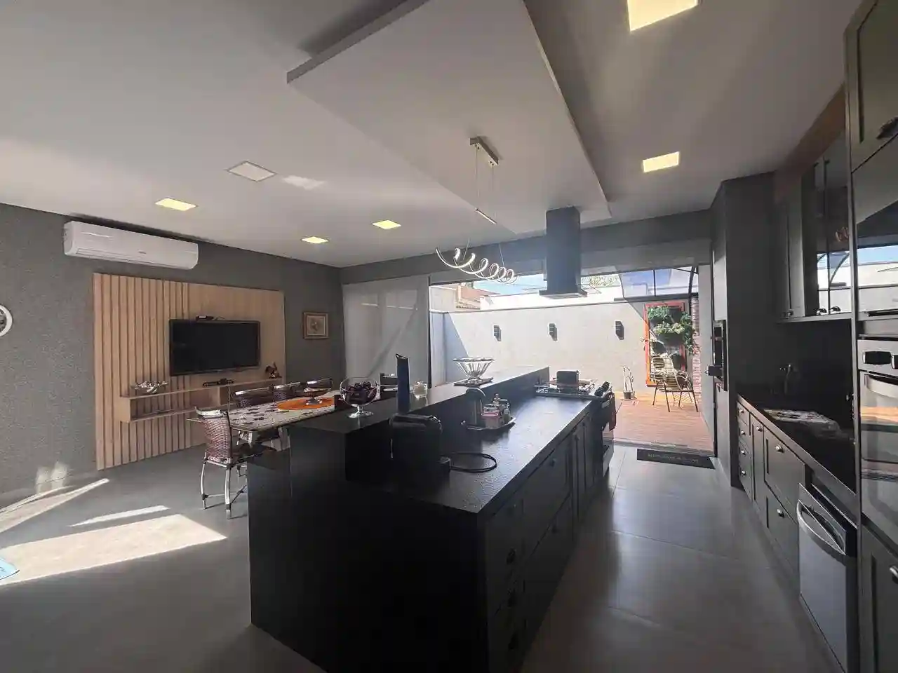 Casa de Condomínio com 3 quartos à venda, 220m² — foto 41 de 60