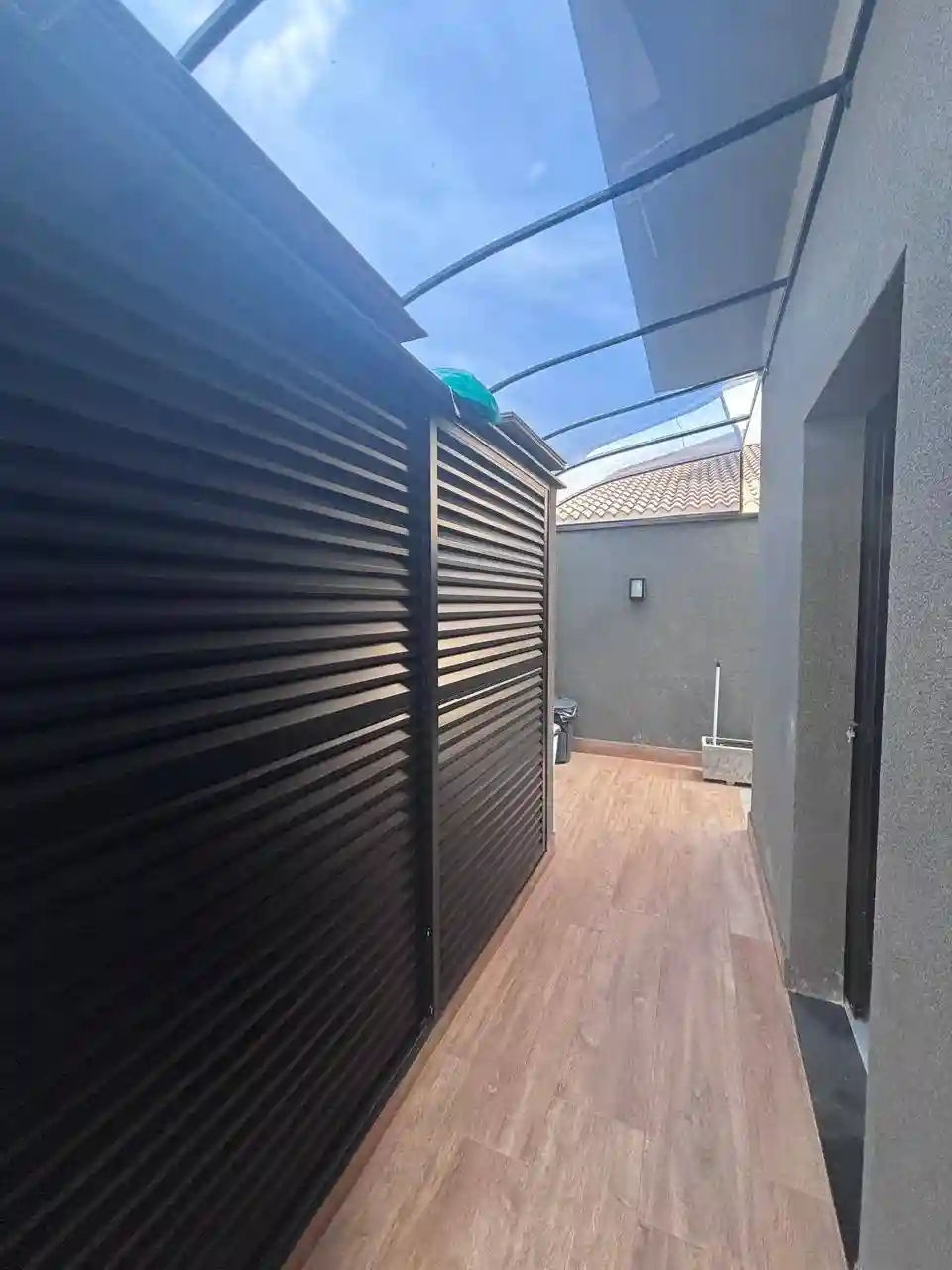 Casa de Condomínio com 3 quartos à venda, 220m² — foto 8 de 60