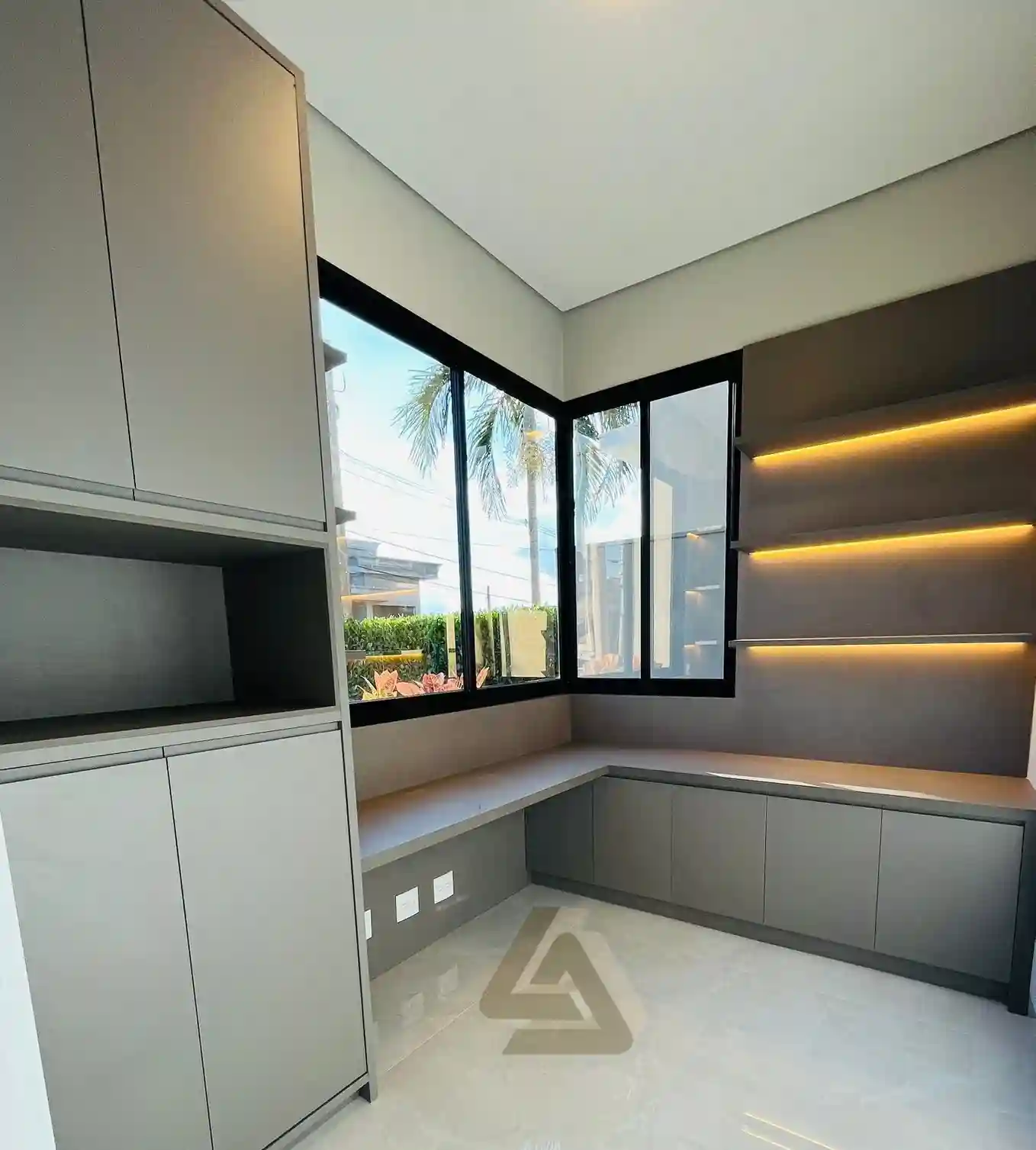 Casa de Condomínio com 3 quartos à venda, 221m² — foto 14 de 16