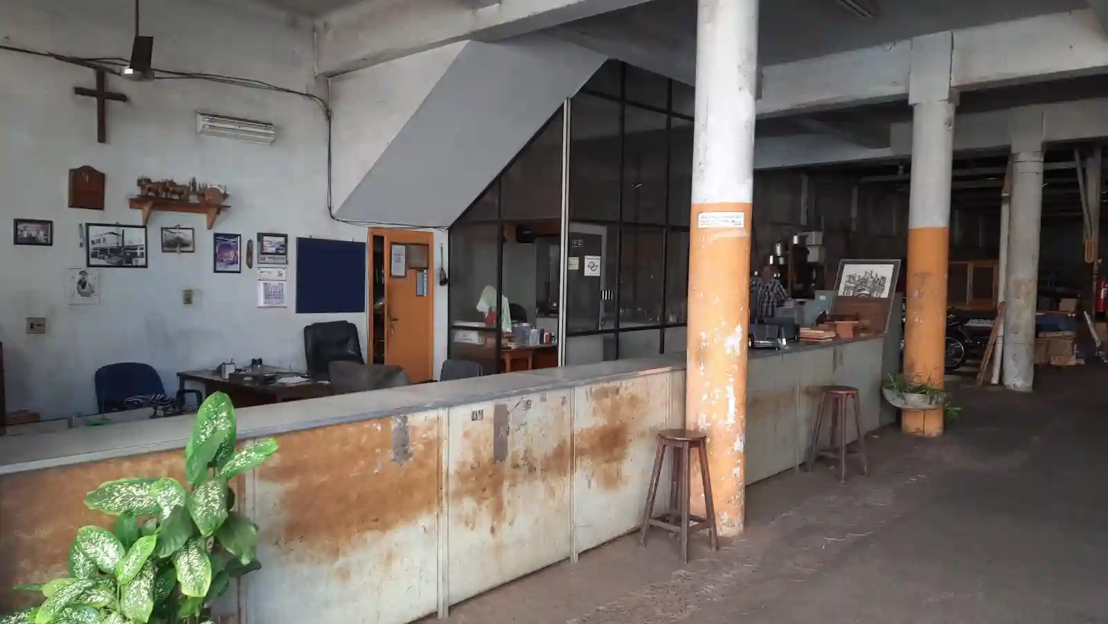 Galpão / Depósito / Armazém  para aluguel, 964m² — foto 5 de 9