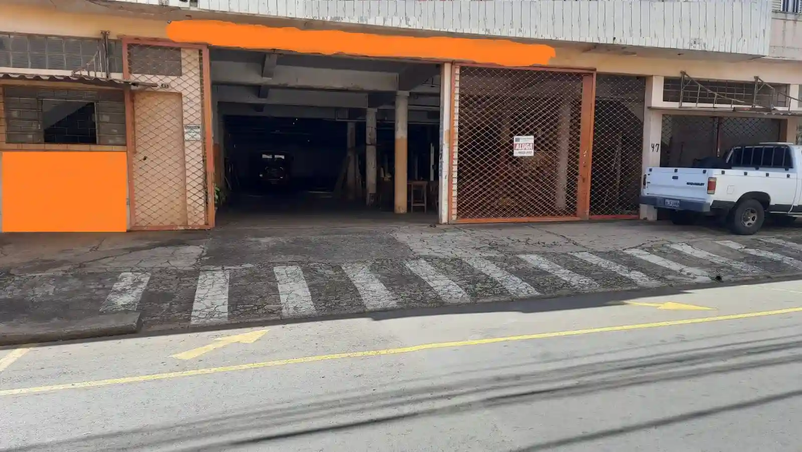 Galpão / Depósito / Armazém  para aluguel, 964m² — foto 2 de 9