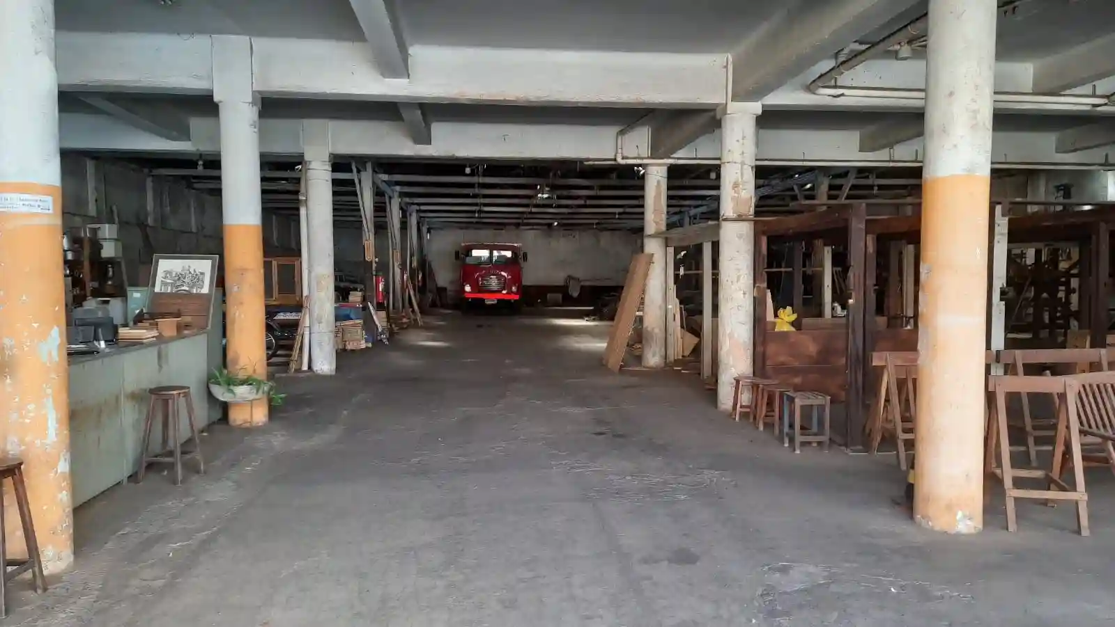 Galpão / Depósito / Armazém  para aluguel, 964m² — foto 4 de 9