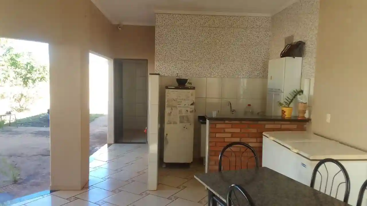 Casa com 3 quartos à venda, 256m² — foto 16 de 22