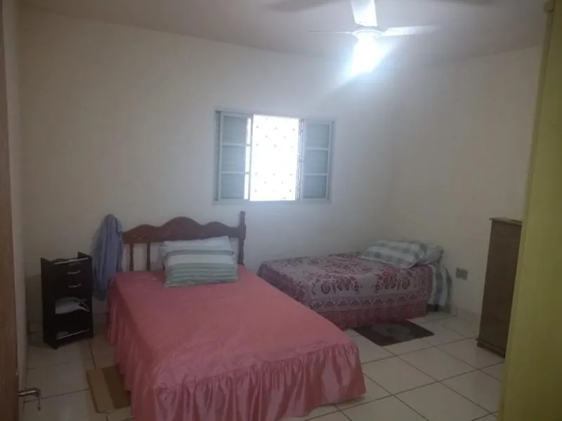 Casa à venda — foto 4 de 5
