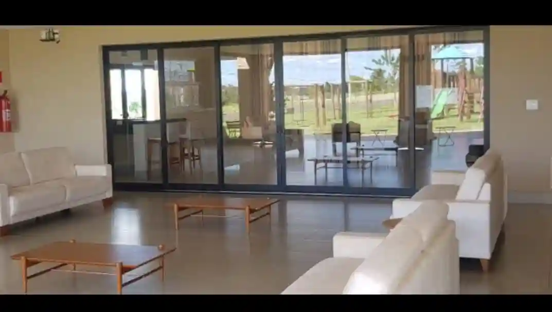 Terreno / Lote / Condomínio  à venda, 307m² — foto 3 de 5