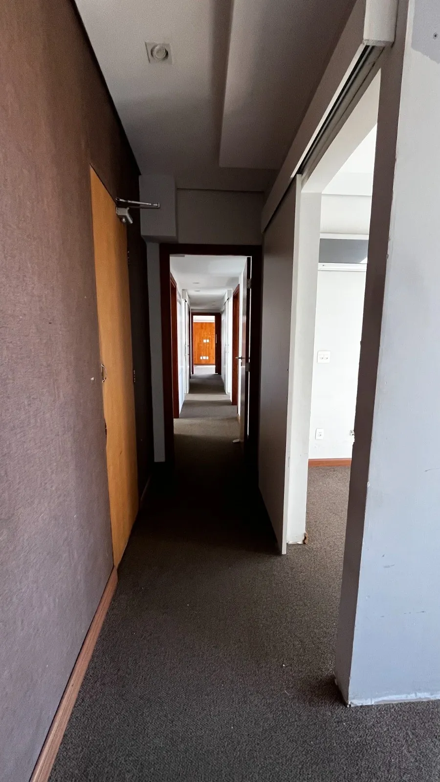 Conjunto Comercial / Sala à venda, 105m² — foto 15 de 17