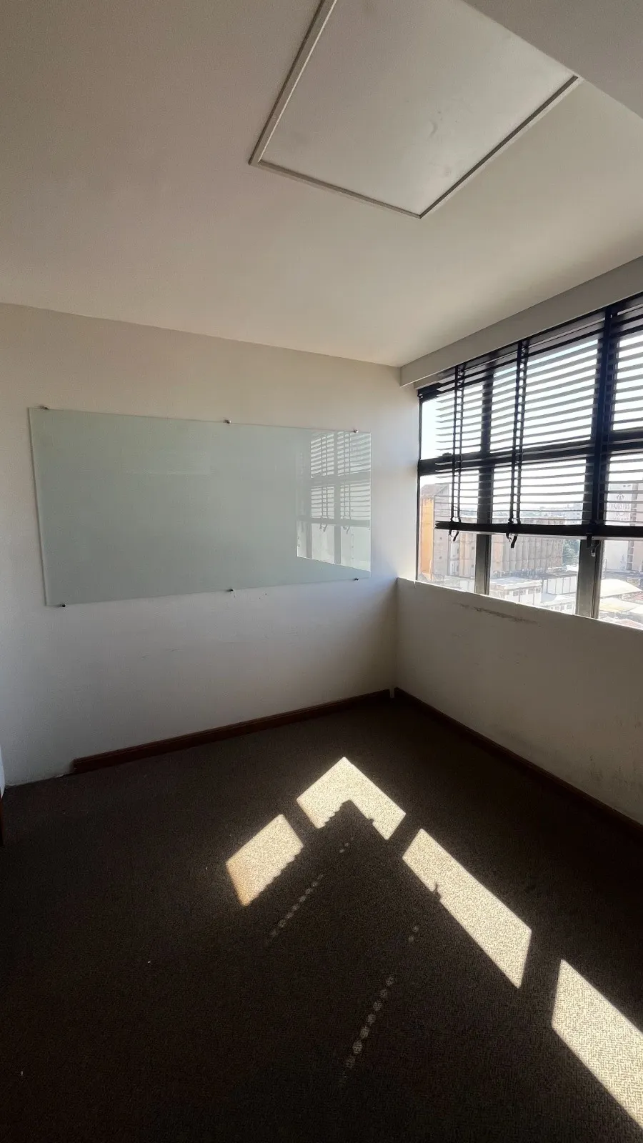 Conjunto Comercial / Sala à venda, 105m² — foto 8 de 17