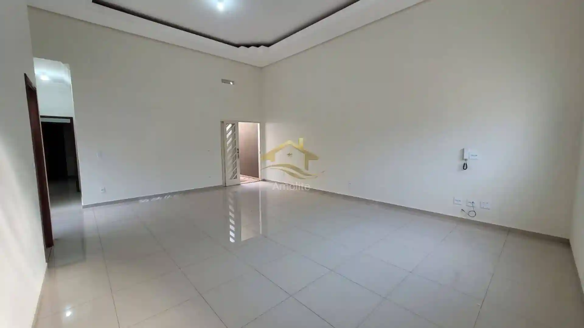 Casa com 3 quartos à venda, 145m² — foto 3 de 26