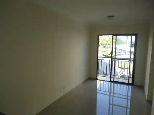 Apartamento com 2 quartos à venda, 49m² — foto 2 de 13