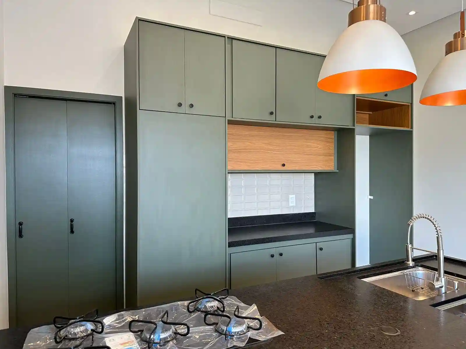 Casa de Condomínio com 3 quartos à venda, 270m² — foto 8 de 14