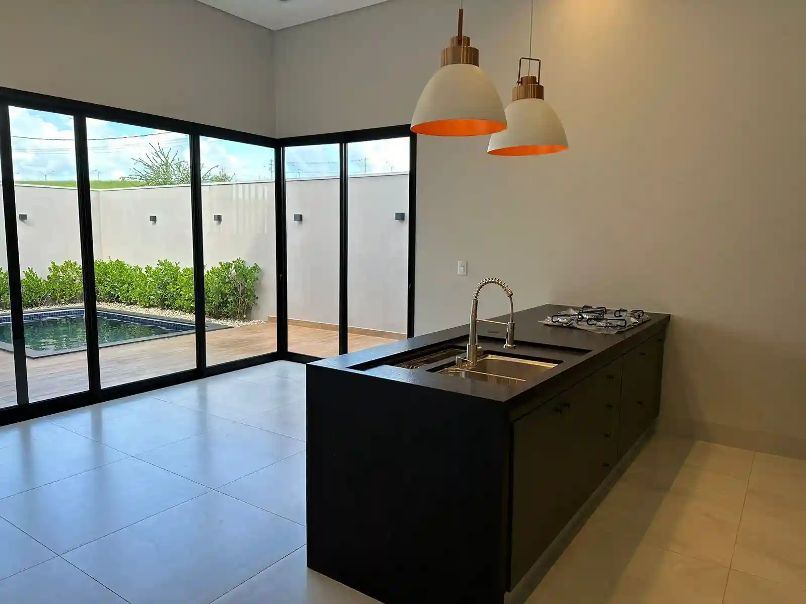 Casa de Condomínio com 3 quartos à venda, 270m² — foto 5 de 14