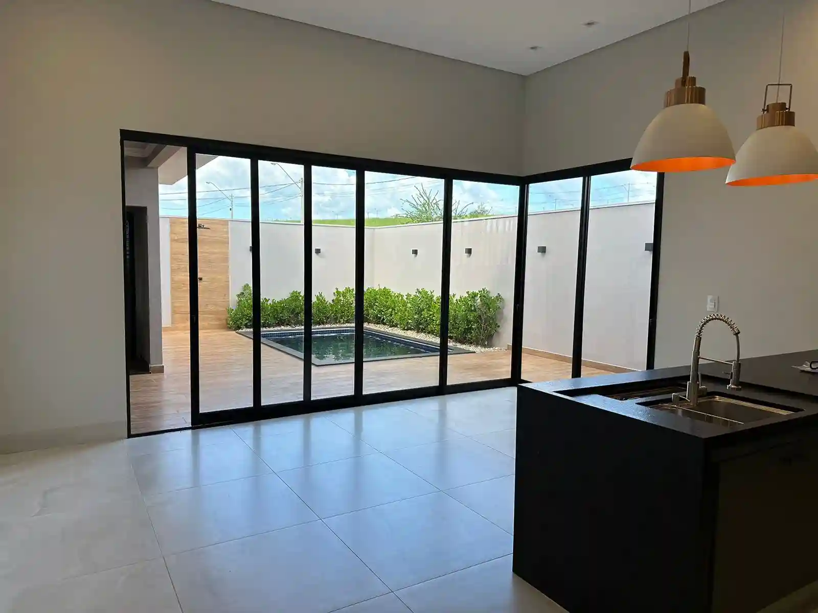 Casa de Condomínio com 3 quartos à venda, 270m² — foto 6 de 14