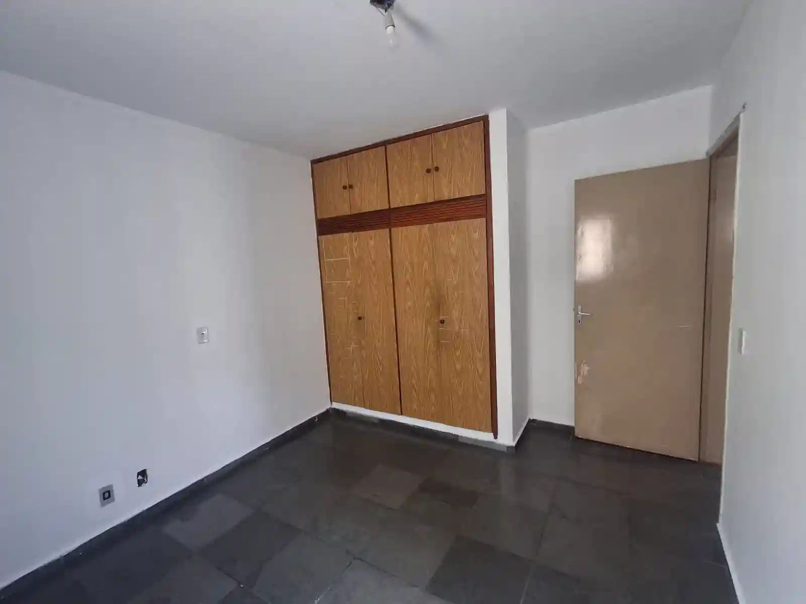 Apartamento com 2 quartos para aluguel, 60m² — foto 7 de 13
