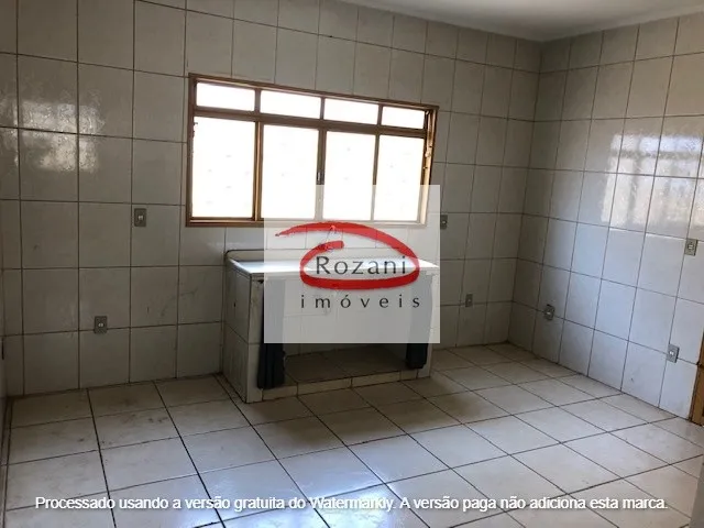 Casa com 2 quartos para aluguel, 60m² — foto 9 de 12