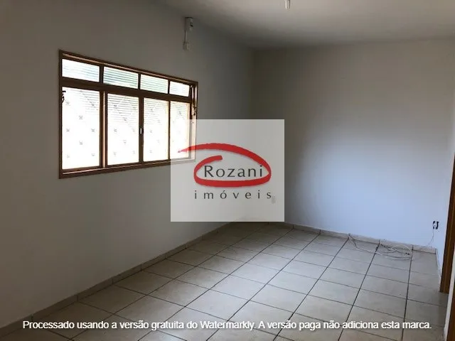 Casa com 2 quartos para aluguel, 60m² — foto 3 de 12