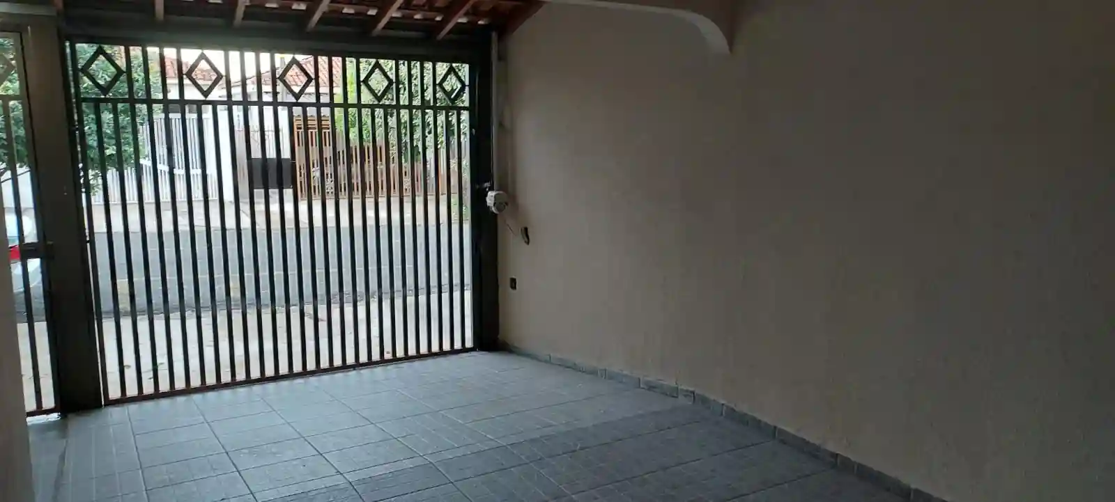 Casa com 3 quartos à venda, 253m² — foto 3 de 27