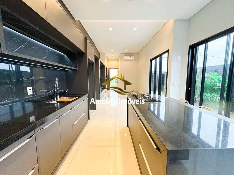 Casa de Condomínio com 3 quartos à venda, 163m² — foto 12 de 32
