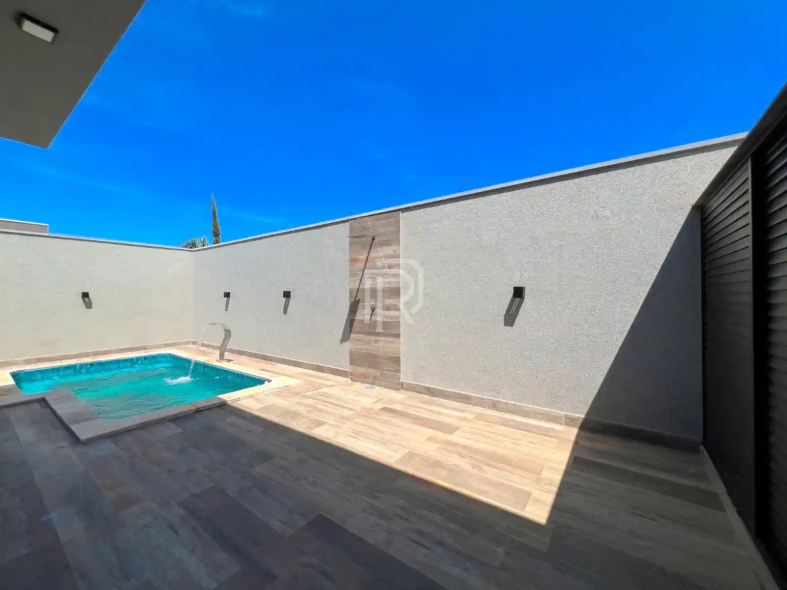 Casa de Condomínio com 3 quartos à venda, 210m² — foto 25 de 30