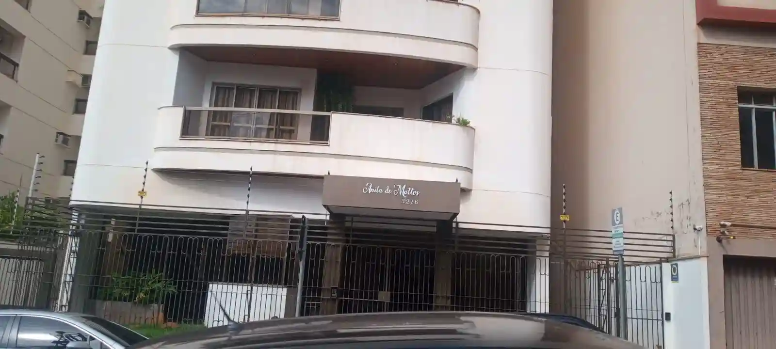 Apartamento com 4 quartos à venda, 194m² — foto 1 de 18