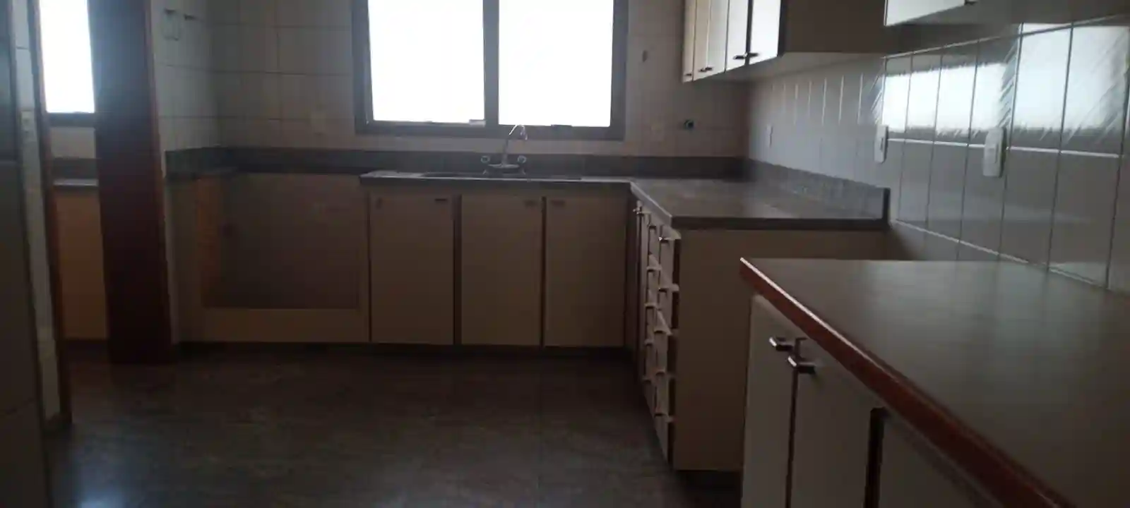 Apartamento com 4 quartos à venda, 194m² — foto 13 de 18
