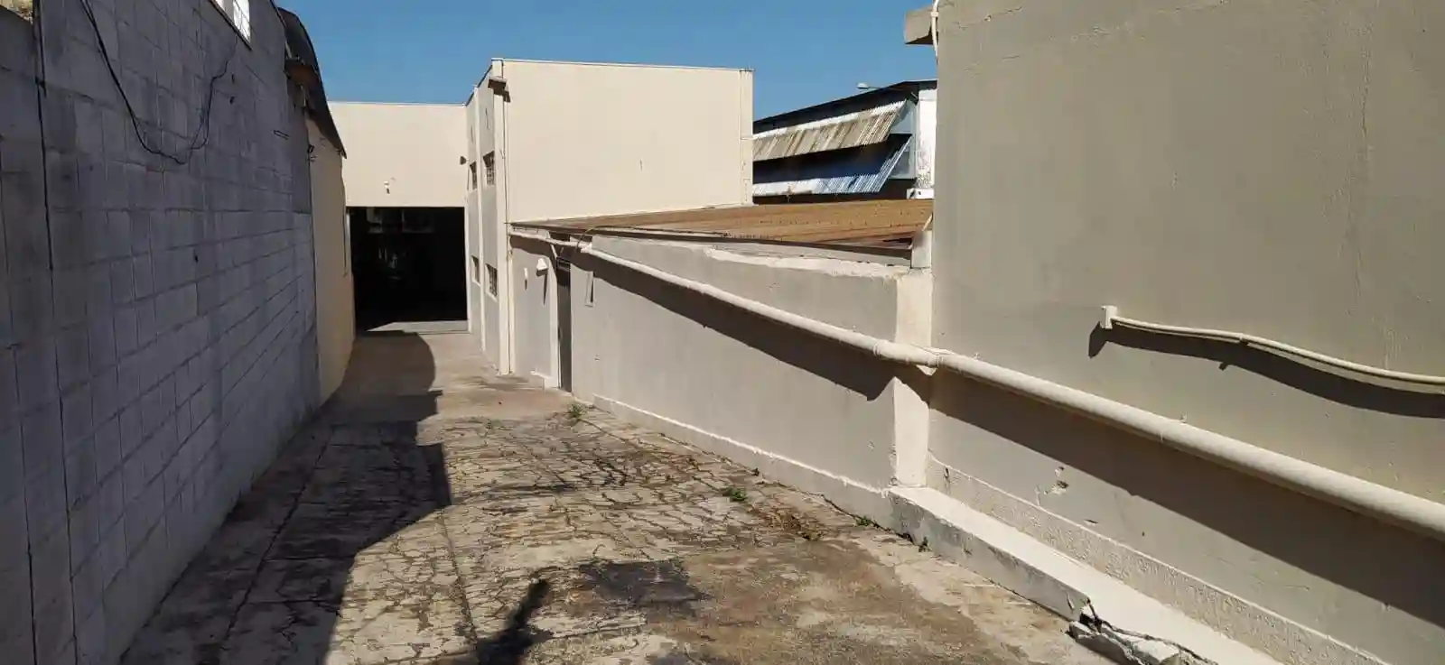 Galpão / Depósito / Armazém  à venda, 1050m² — foto 23 de 28