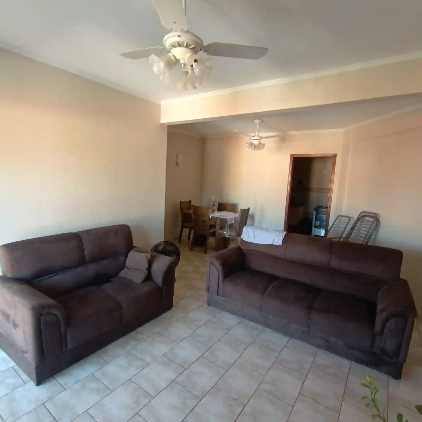 Apartamento com 3 quartos à venda, 133m² — foto 1 de 16
